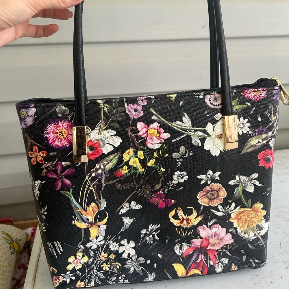 Floral Black Handbag